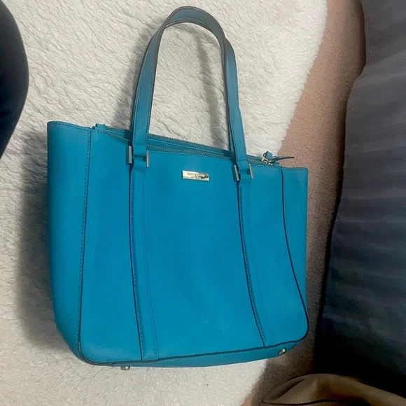 Beautiful Turquoise Blue leather Kate Spade handbag! - Picture 2 of 10